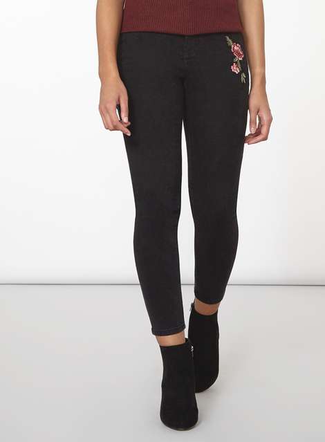 Rose Black Embroidered Fashion Straight Jeans